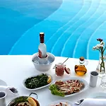 Olia Hotel 3*