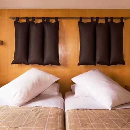 Hotel Olia